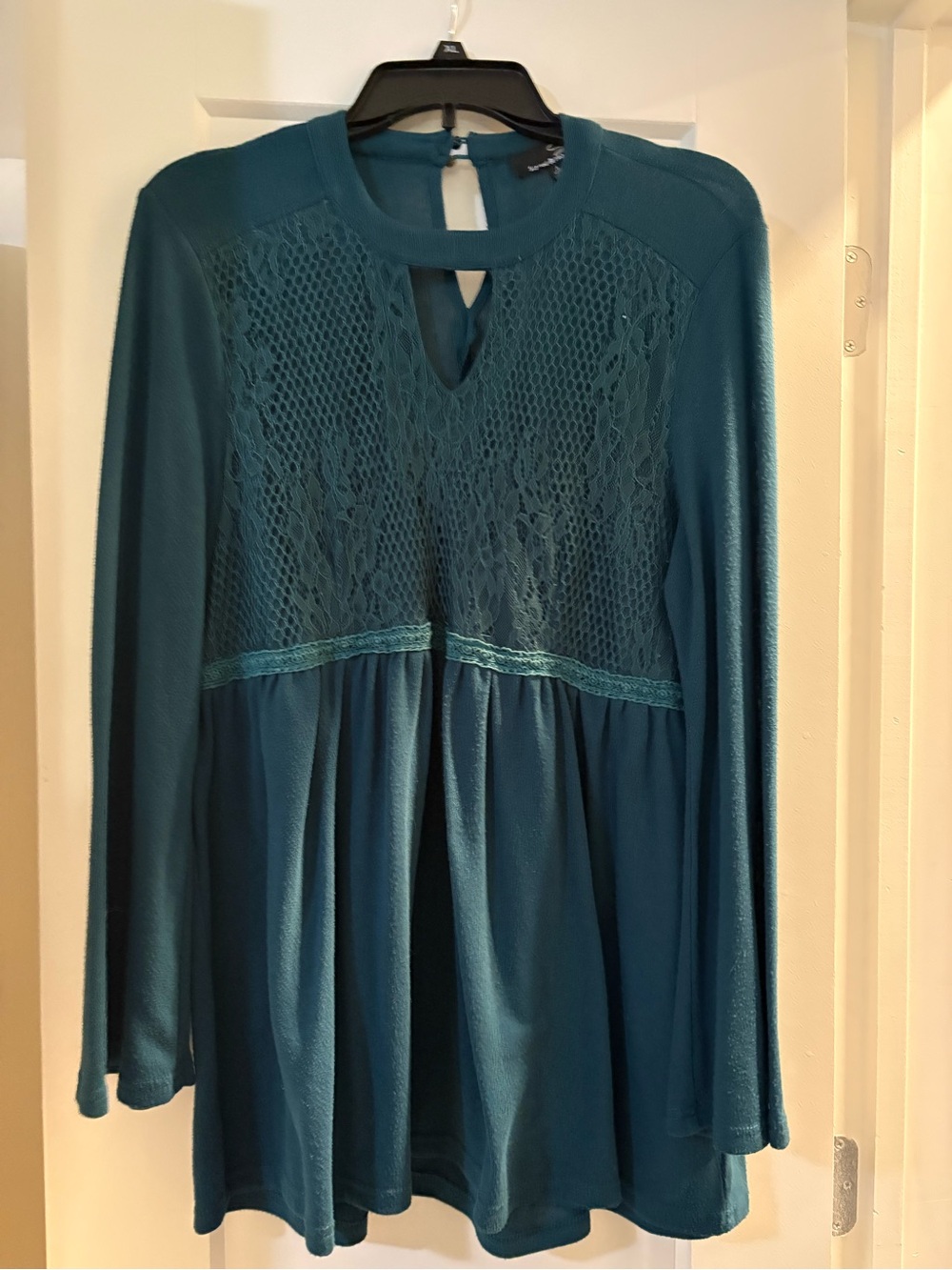 Suzanne Betro Teal Crewneck Knit Top